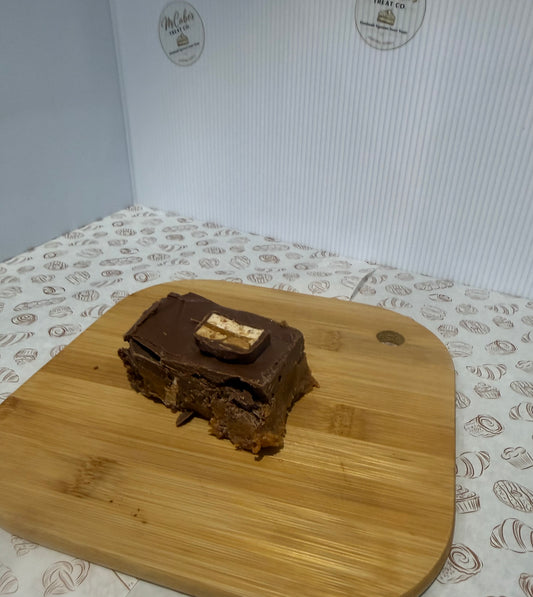 Biscuit Slice - Snickers
