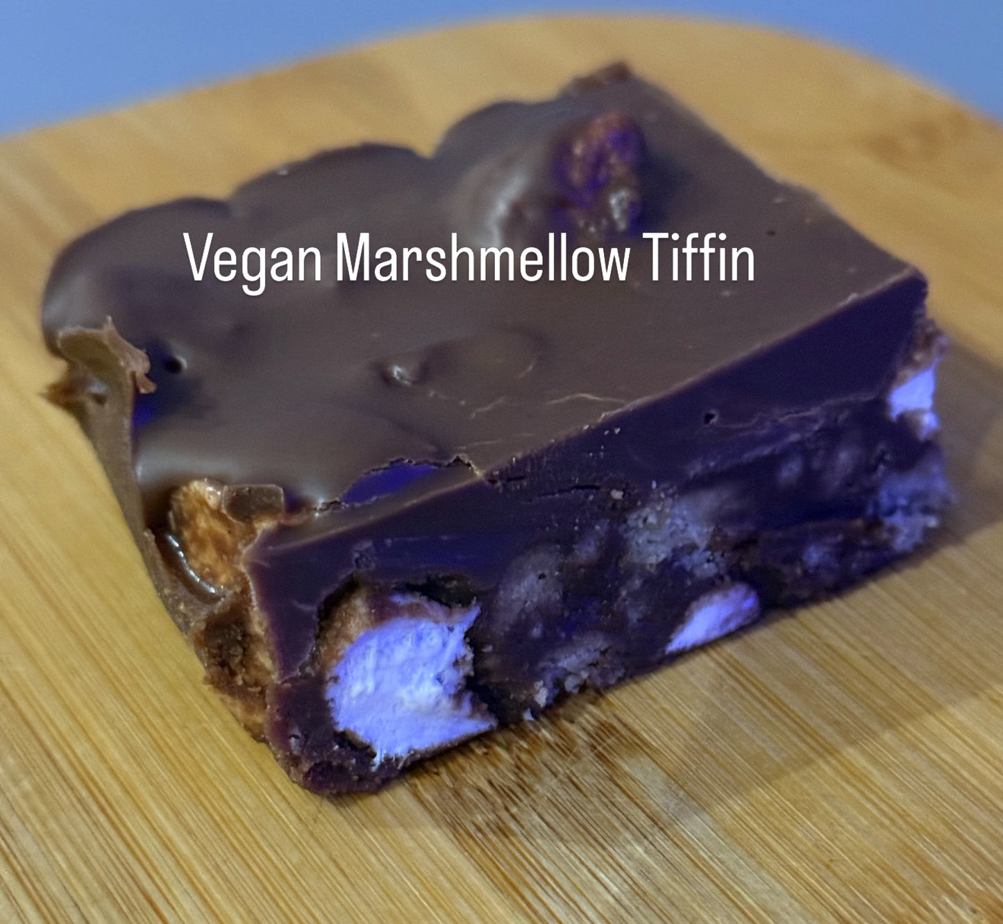 Vegan Tiffin 9” Sqaure - Chocolate & Raisins